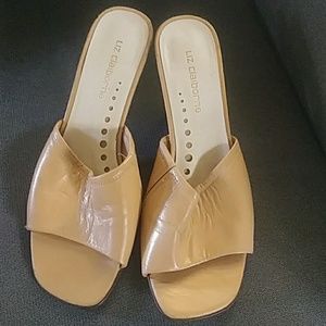 Tan slip on heel 2.5" sandal 7m Liz Claiborne